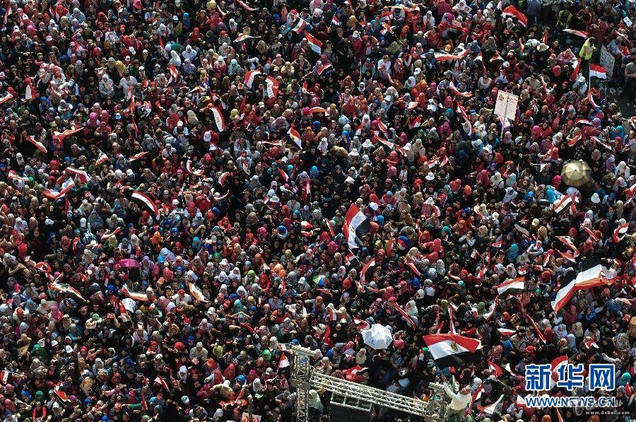 埃及军方宣布穆尔西下台 将提前举行新政府选举 