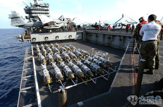 资料图:美军装备的JDAM卫星制导炸弹。