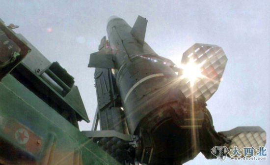 资料图:朝鲜装备的KN-2短程弹道导弹。