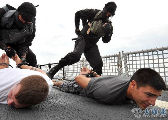 资料图:美国与菲律宾军队举行联合军演