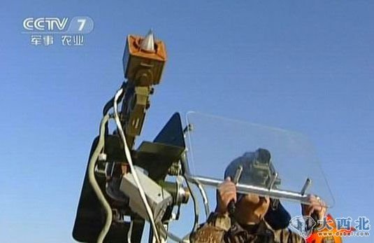 从照片上的FN-6外形来看,它与法国同类产品“西北风”类似,都有八棱锥形导引头