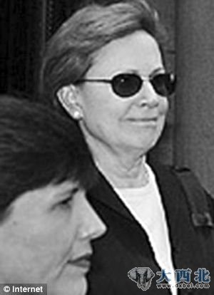 现年69的米米·艾尔福德 现年69的米米·艾尔福德