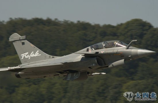 资料图:达索公司研制生产的阵风B型战机