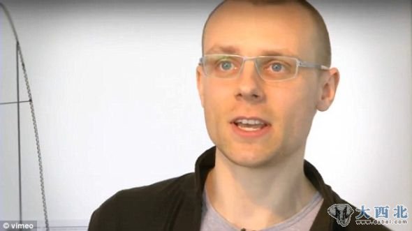 安乐死过山车设计者乌伯纳斯 安乐死过山车设计者乌伯纳斯