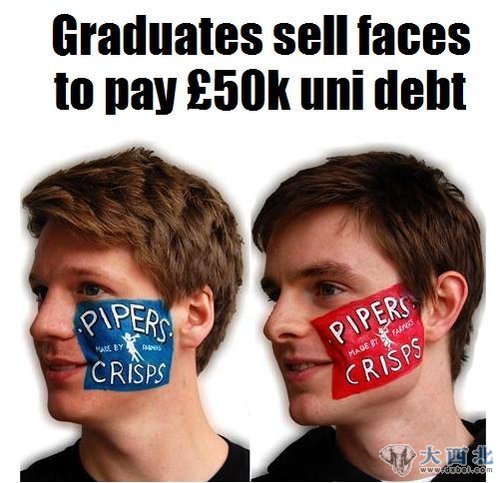 用脸打广告的大学生埃德莫埃斯(Ed Moyse)和罗斯哈珀(Ross Harper)。(图片来源:网页截图) 用脸打广告的大学生埃德莫埃斯(Ed Moyse)和罗斯哈珀(Ross Harper)。(图片来源:网页截图)