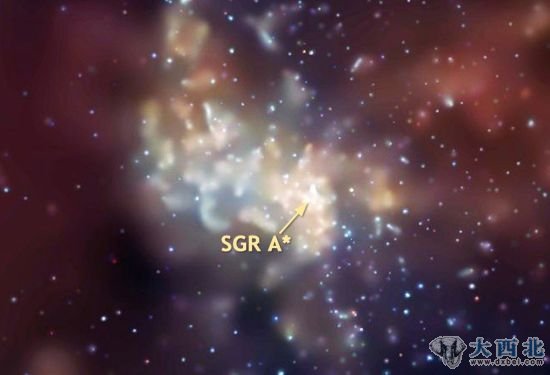 美国宇航局钱德拉X射线空间望远镜拍摄的人马A中心区域影像 美国宇航局钱德拉X射线空间望远镜拍摄的人马A中心区域影像