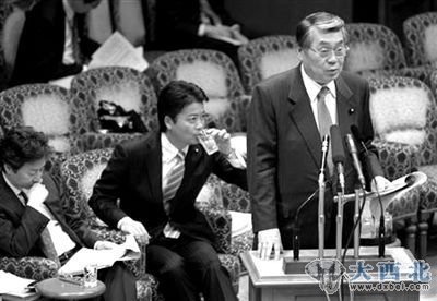 26日，田中直纪在国会一次会议上。