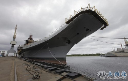 资料图片:印度购自俄罗斯的二手航母“戈尔什科夫”号 资料图片:印度购自俄罗斯的二手航母“戈尔什科夫”号