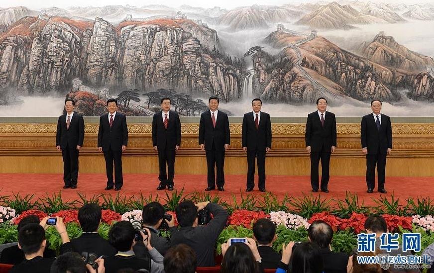 11月15日,新一届中央政治局常委同中外记者见面。新华网发