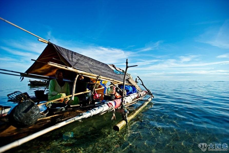 随着这样的巴瑶族人消失,与海上生存有关的一些重要知识也将不复存在。