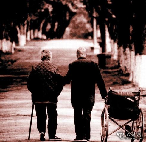 失陪族,过年别让爸妈等太久