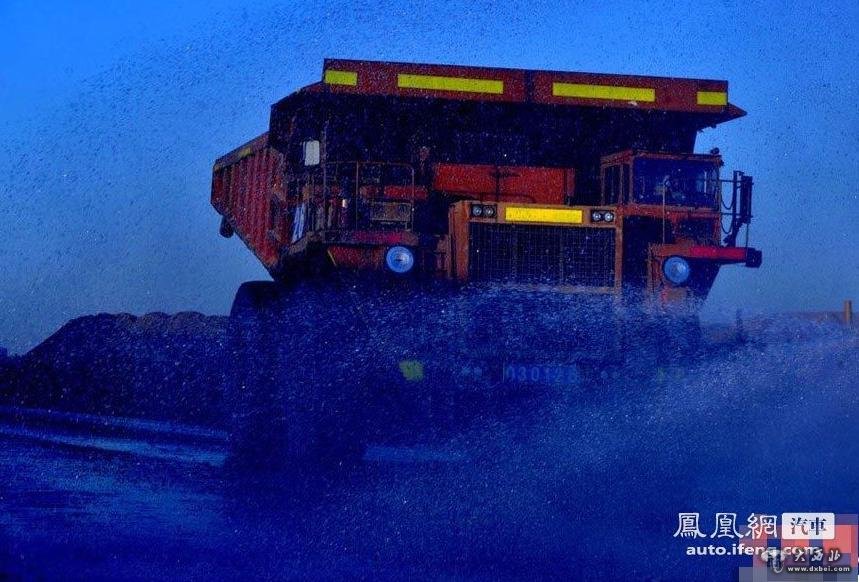 这是神华集团以国际招标方式进行采购的,北方股份与特雷克斯战胜了全球竞争对手最终中标。