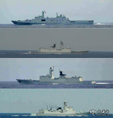 2013年4月1日下午7时,海上自卫队第14护卫群朝雾号驱逐舰在冲绳本岛西南650公里处太平洋深海,拍到中国海军一艘052C级导弹驱逐舰兰州号、两艘054A级导弹护卫舰、一艘071级船坞登陆舰,共4艘战舰,正向西太平洋航行。图为中国海军远海舰队四艘战舰拼接图。