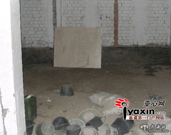 乌鲁木齐市一小区楼下地下室挖的楼上人心慌 物业称“曾要求施工的业主整改” 乌鲁木齐市一小区楼下地下室挖的楼上人心慌 物业称“曾要求施工的业主整改”