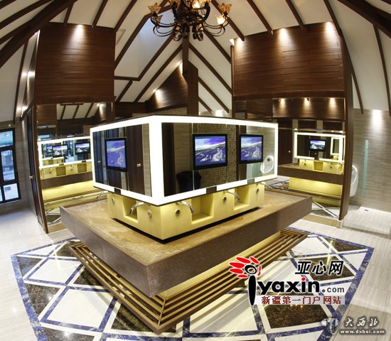 新疆布尔津县冲乎尔镇有间公厕像酒店 新疆布尔津县冲乎尔镇有间公厕像酒店