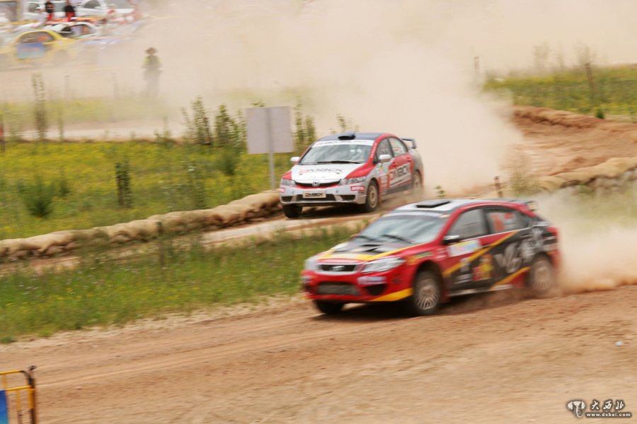 “嘉信”杯张掖·中国汽车拉力锦标赛发车