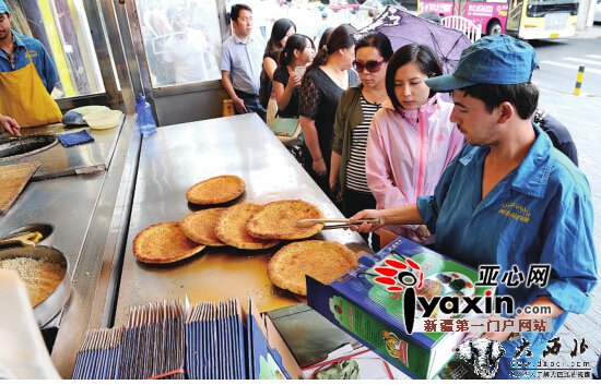 “往馕里加尿” 纯属无中生有 乌市首发者:涉及食品安全未核实真假就转发了 “往馕里加尿” 纯属无中生有 乌市首发者:涉及食品安全未核实真假就转发了