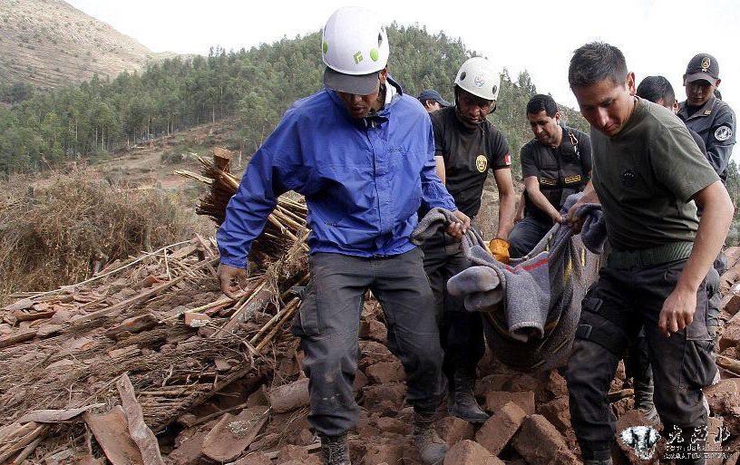 秘鲁发生5.1级地震致8人死亡