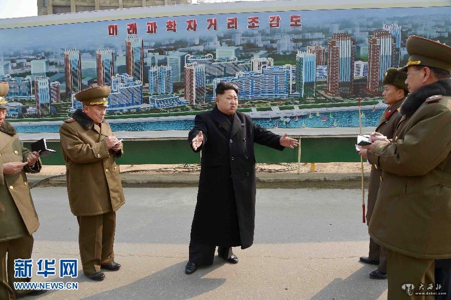 金正恩视察未来科学家社区建设工地