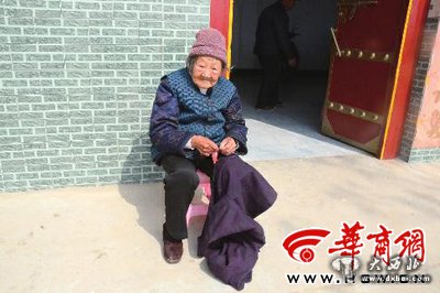 zkk9zz4p.jpg 董竹连.jpg