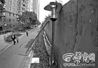 点击图片进入下一页 \