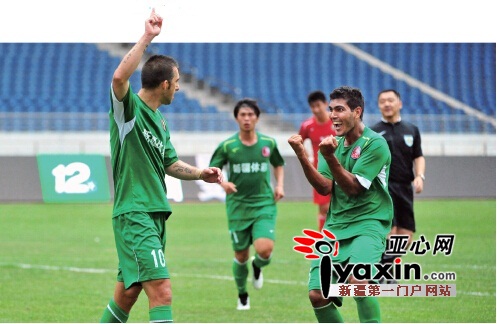 新疆雪豹大胜北京理工中甲排行榜上进前十 火热达10登上射手榜榜首 新疆雪豹大胜北京理工中甲排行榜上进前十 火热达10登上射手榜榜首