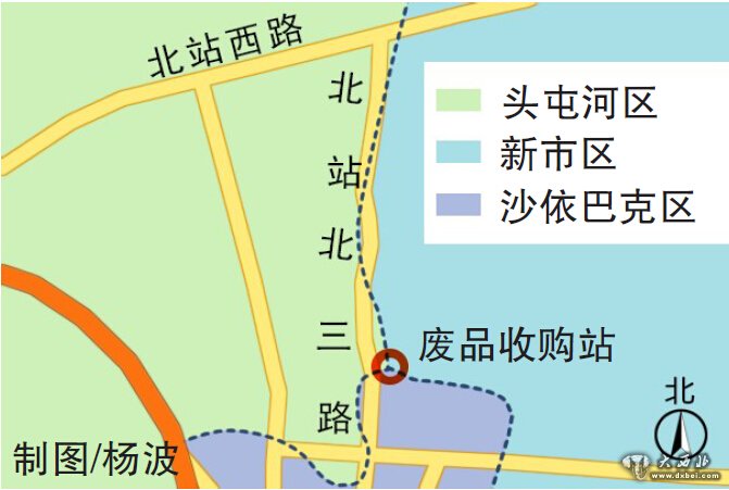 这家废品收购站立着一块三面界碑 刚好位于沙依巴克区、新市区、头屯河区三区的交会处 这家废品收购站立着一块三面界碑 刚好位于沙依巴克区、新市区、头屯河区三区的交会处