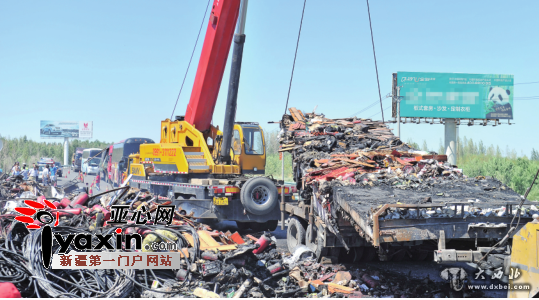 乌拉泊收费站两车追尾堵路17小时 乌拉泊收费站两车追尾堵路17小时