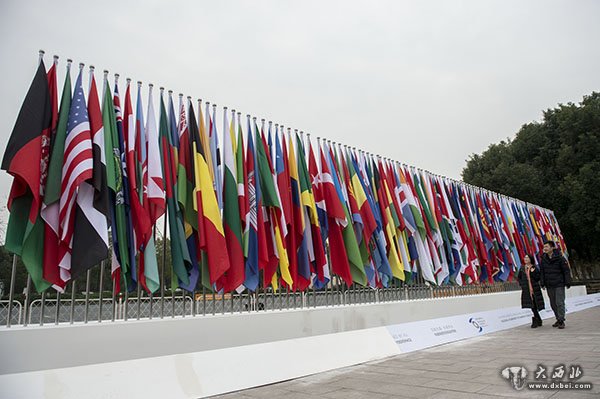 自乌镇成为世界互联网大会永久会址之后,这个位于浙江的水乡小镇在旅游之外,又获得了另一个备受瞩目的标签——互联网。