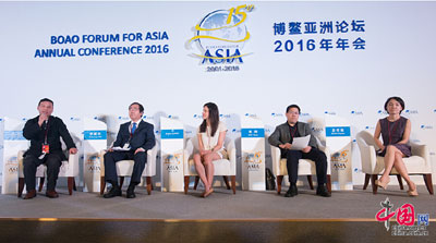 新媒体 vs 传统媒体:颠覆,还是融合?”论坛现场