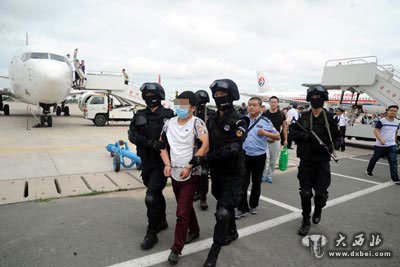 骗取银行500万贷款潜逃 甘肃警方:规劝犯罪嫌疑人回国自首