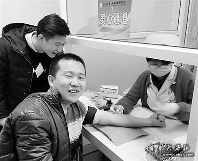 李宏伟: 能救人,我觉得很开心