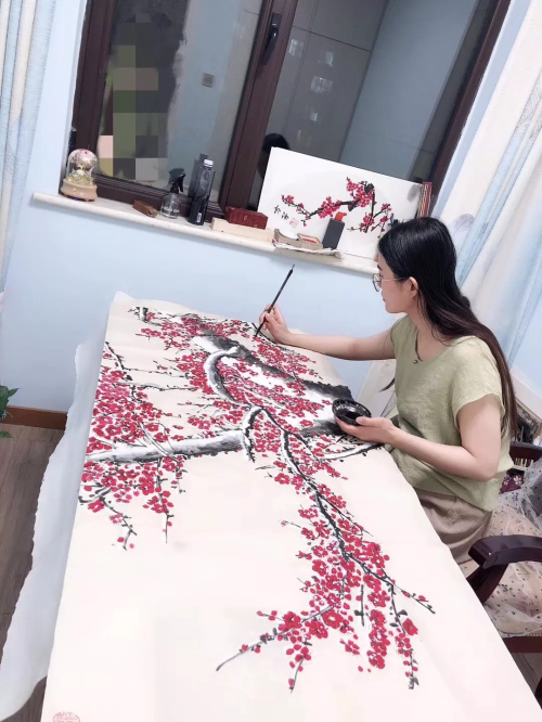 医护“手相”:从柔嫩到粗糙,这个科室每人每天洗手100次……