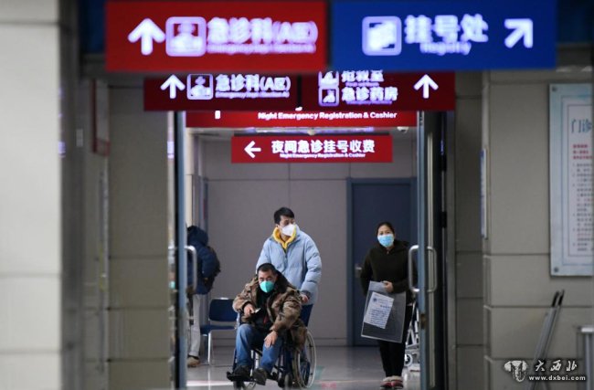 坚持人民至上,疫情下