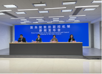 不动摇、不走样,尽快