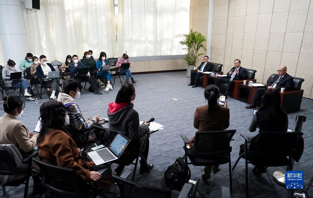 钟南山:奥密克戎感染