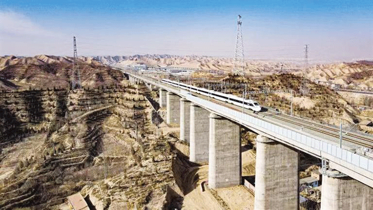 银兰高铁中兰段全力备