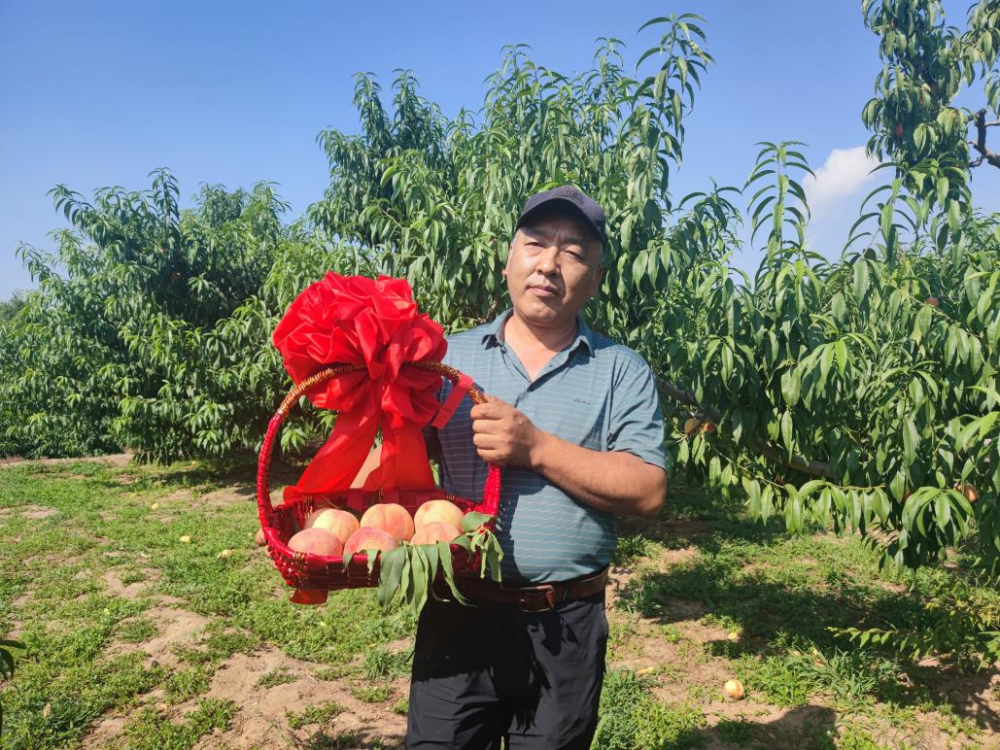 兰州安宁蟠桃会暨桃王