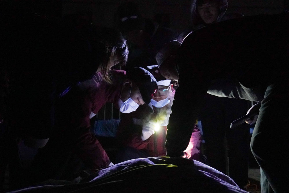 来自积石山地震灾区的