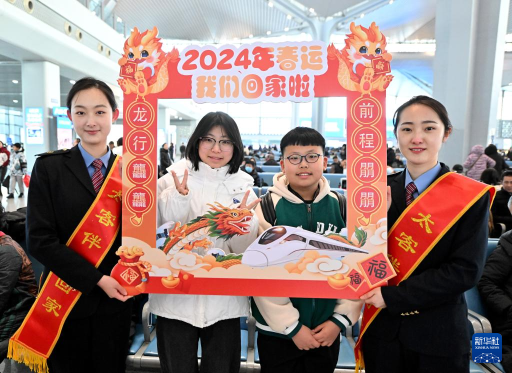 单日破1.9亿人次！春运